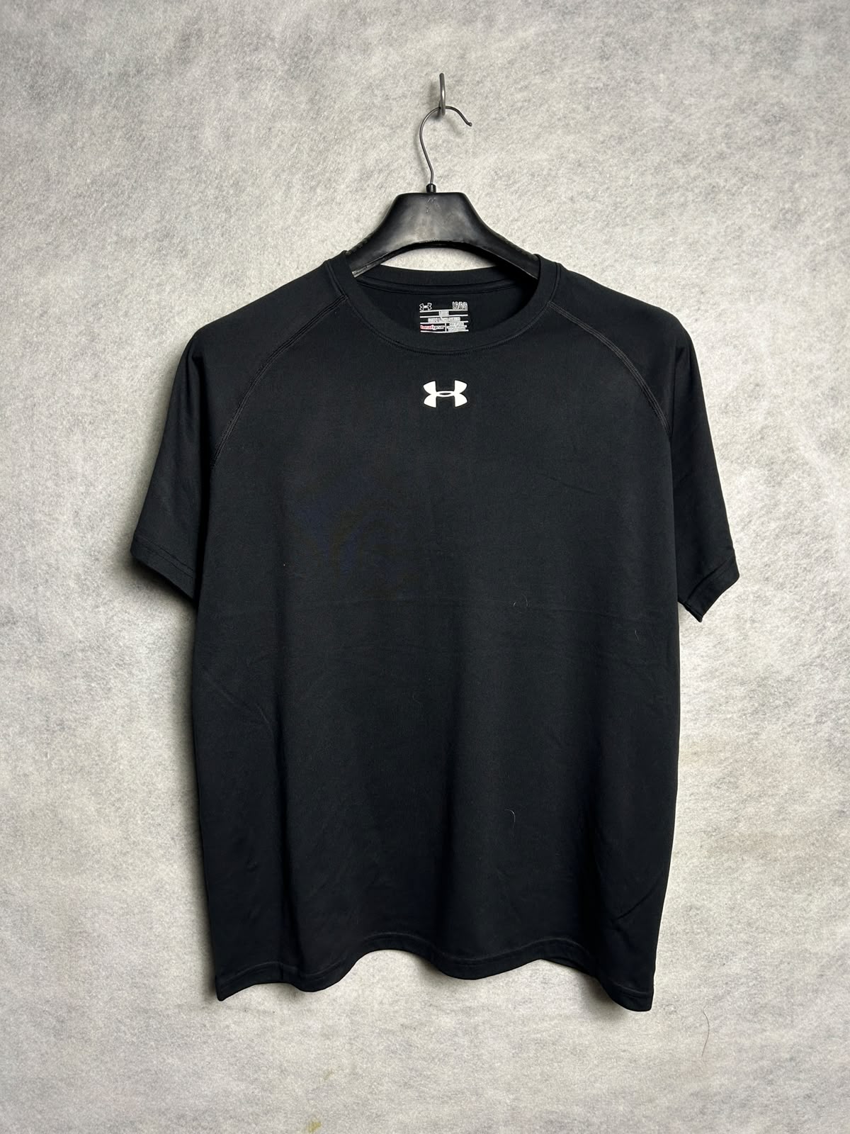 Under Armour Black Heat Gear Loose - Large