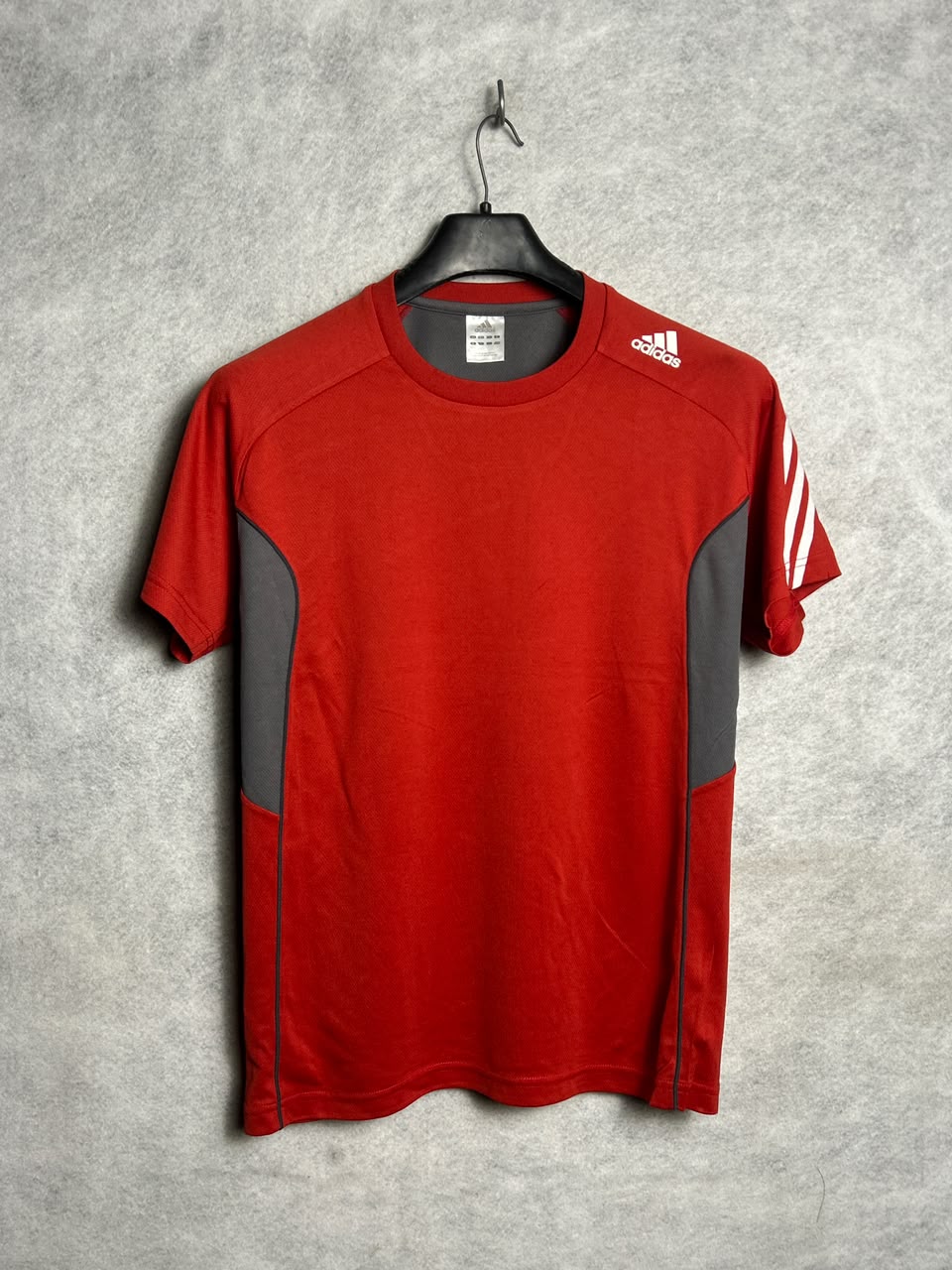 Adidas Red Round Neck - Large