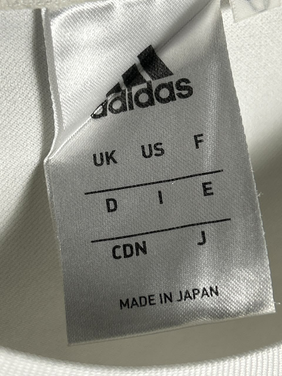 Adidas White Round Neck - Large