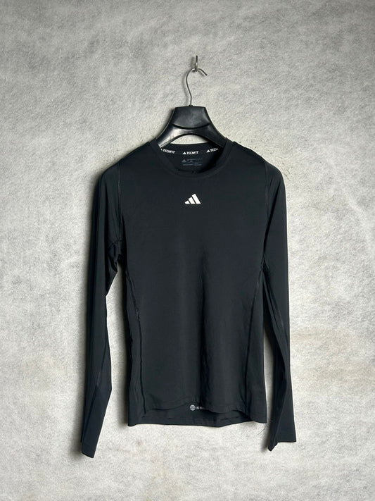 Adidas Techfit Black Full Sleeves Round Neck - Medium