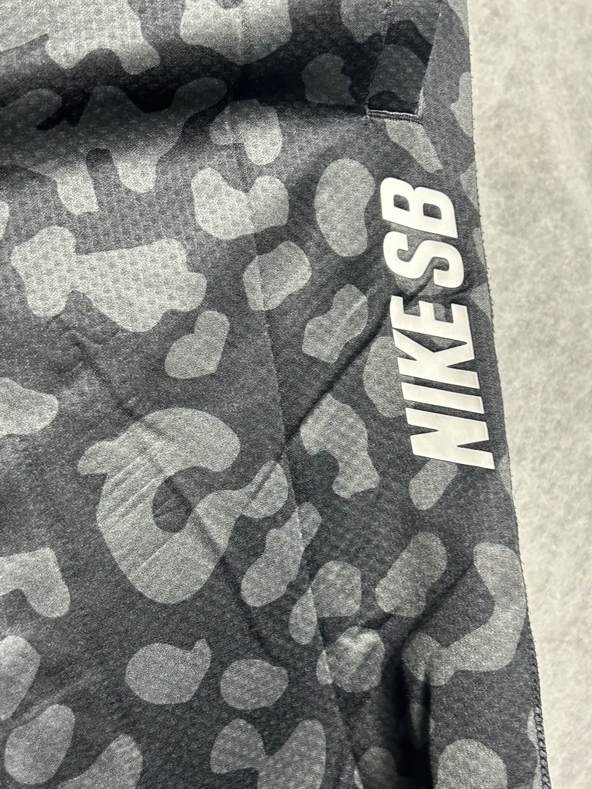 Nike SB Printed - Medium
