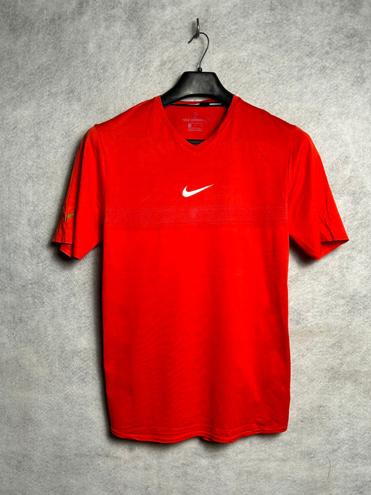 Nike Aeroreact Red V Neck - Medium