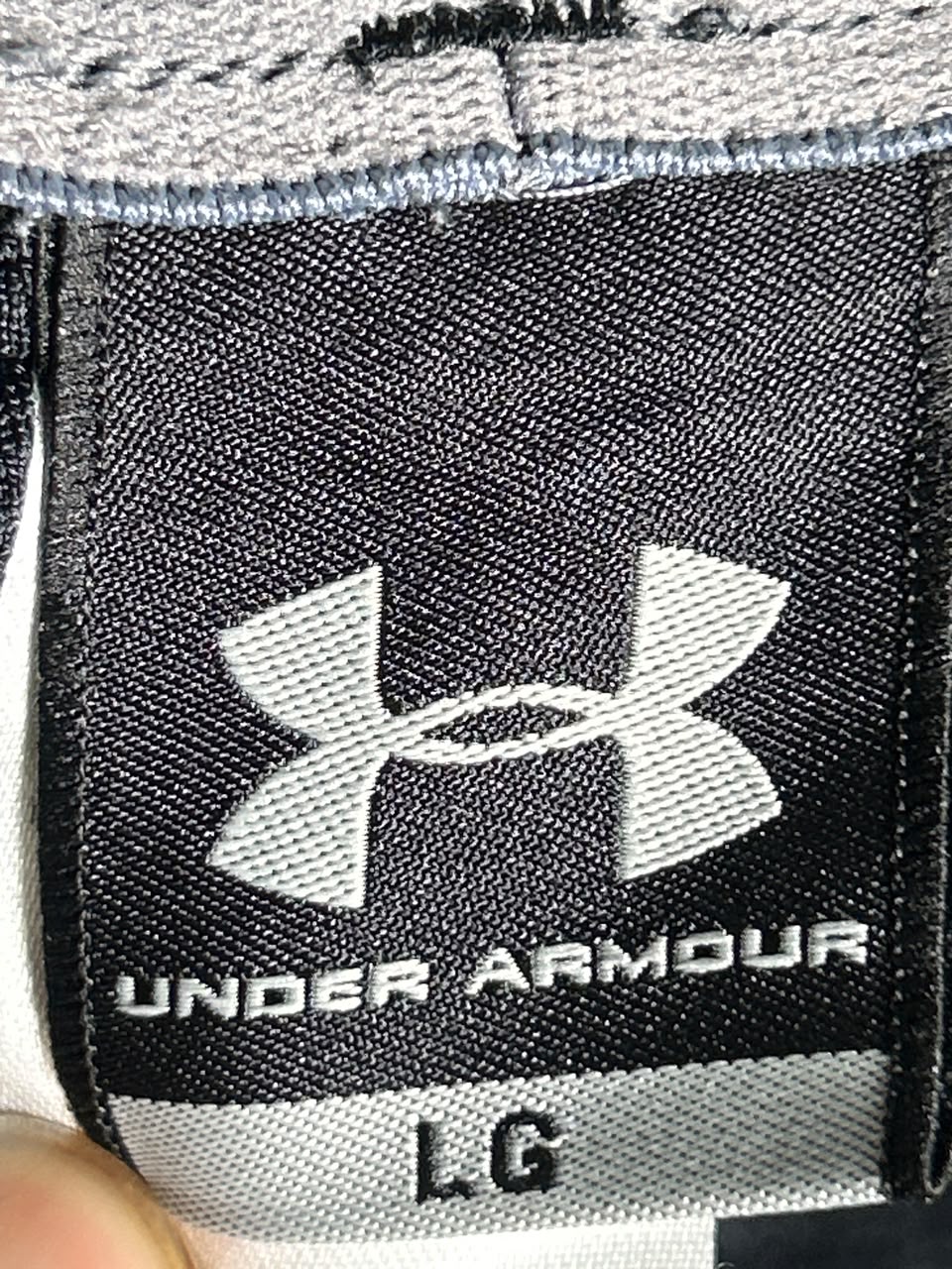 Under Armour Black - Large
