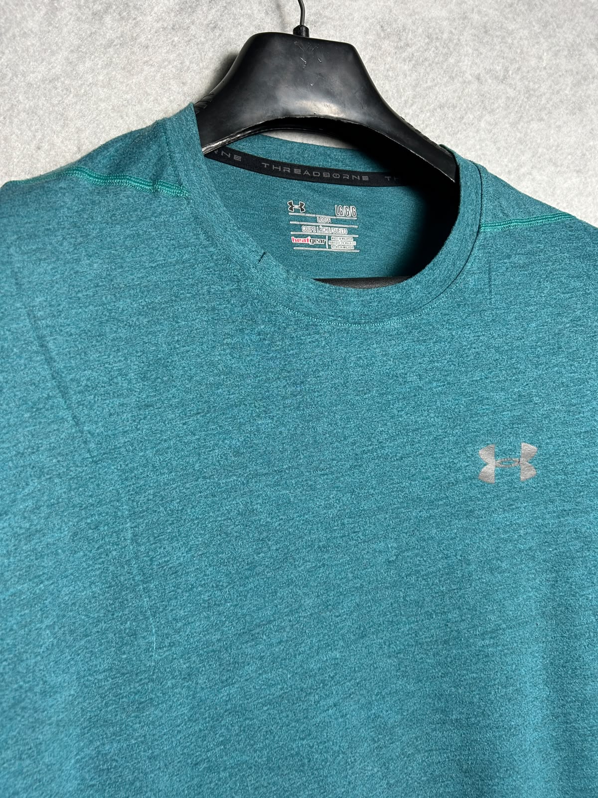 Under Armour Heat Gear Loose Heathered Green Round Neck - Large