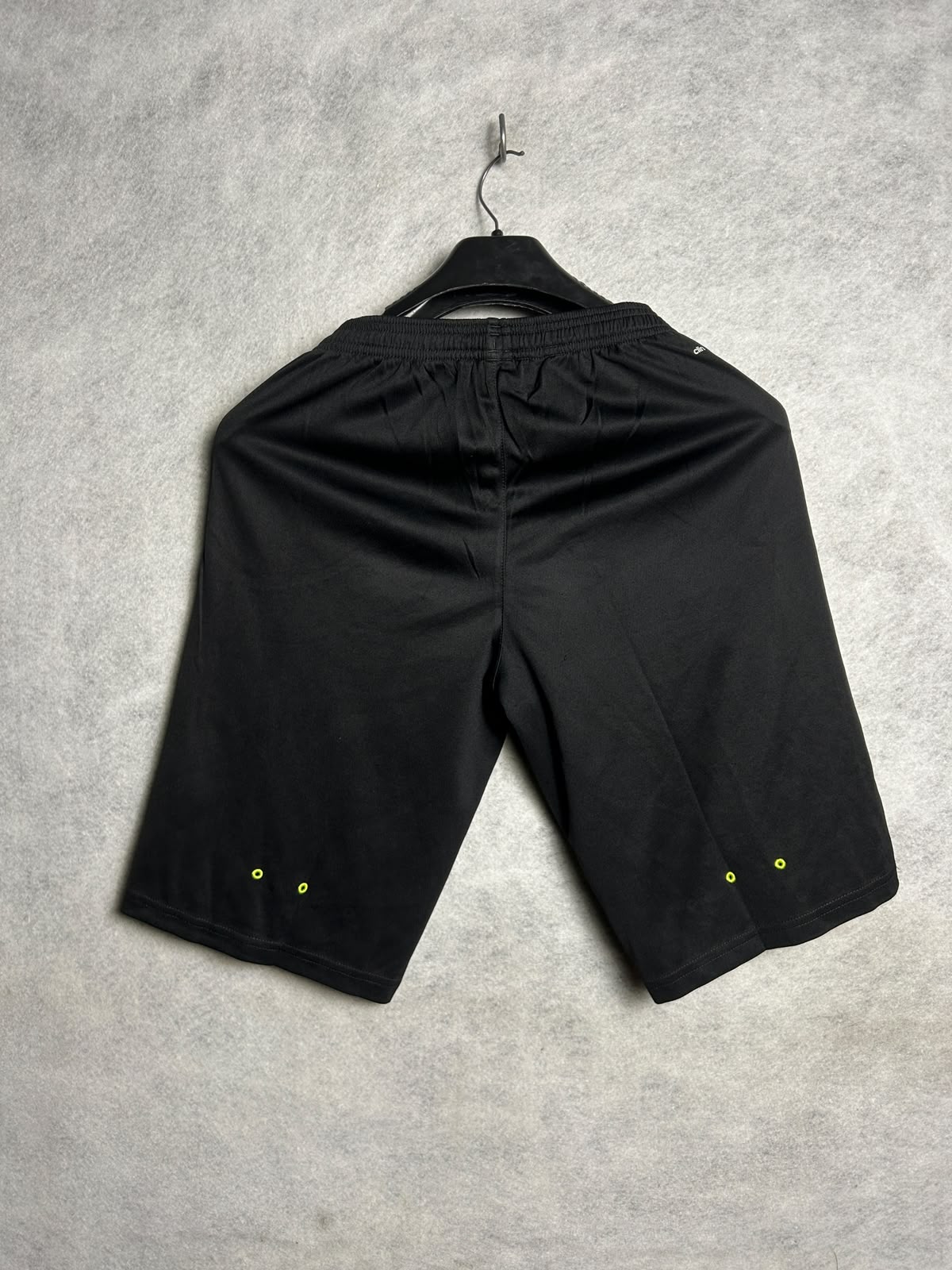 Adidas Black - XL