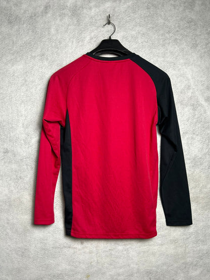 Mizuno Red Full Sleeves Round Neck - Medium