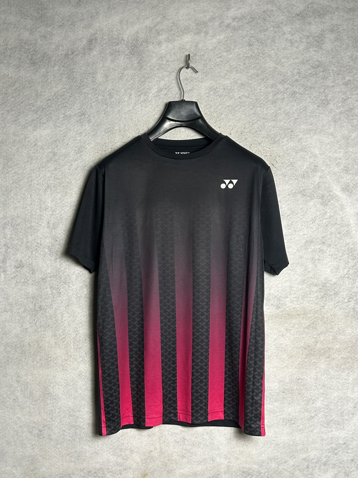 Yonex Black Round Neck - Medium