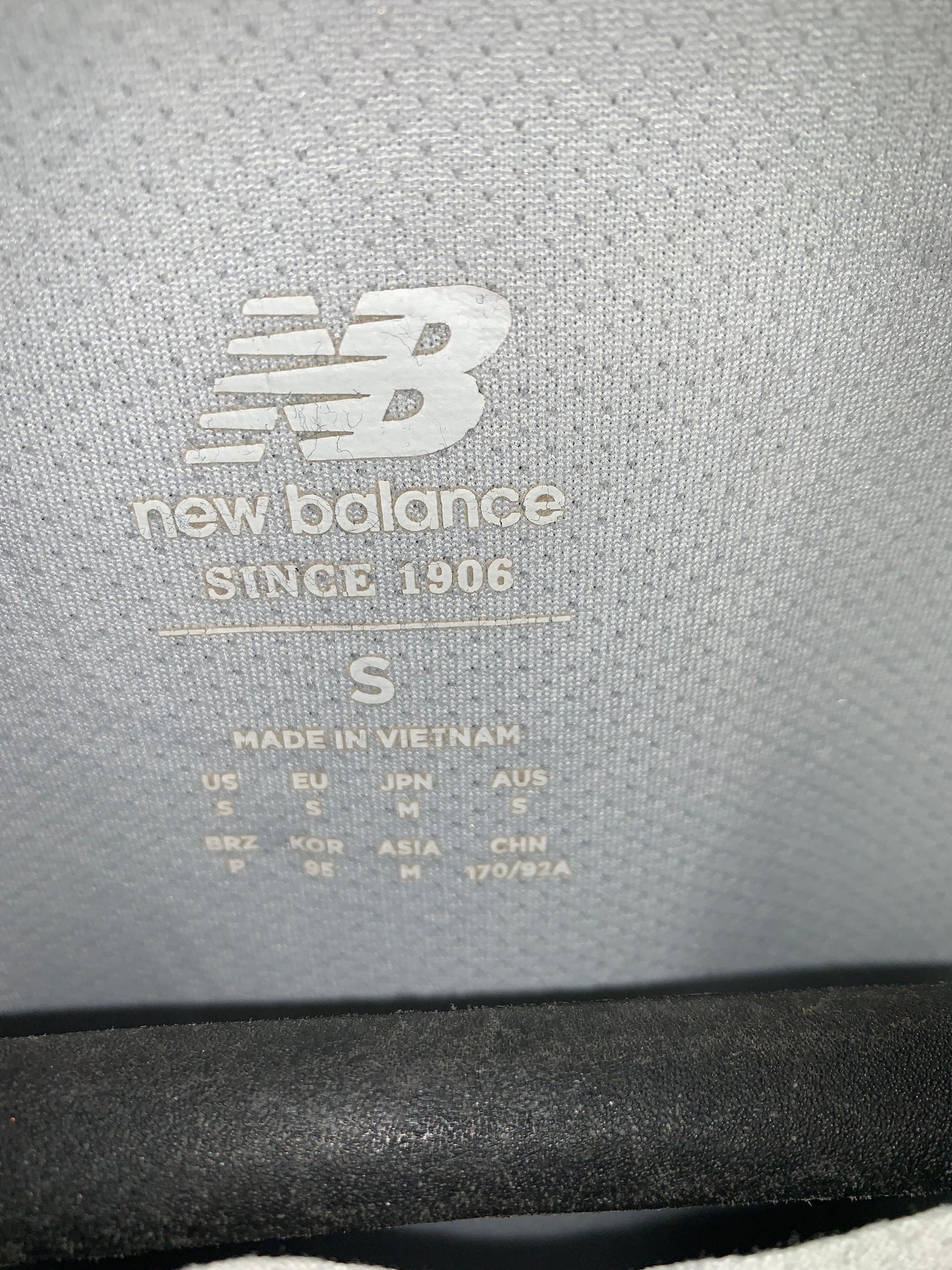 New Balance Round Neck Tee - Small