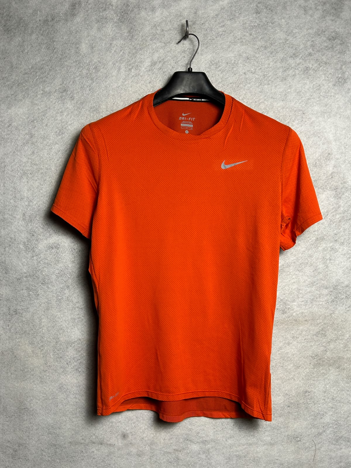 Nike Dri Fit Red Round Neck - Small