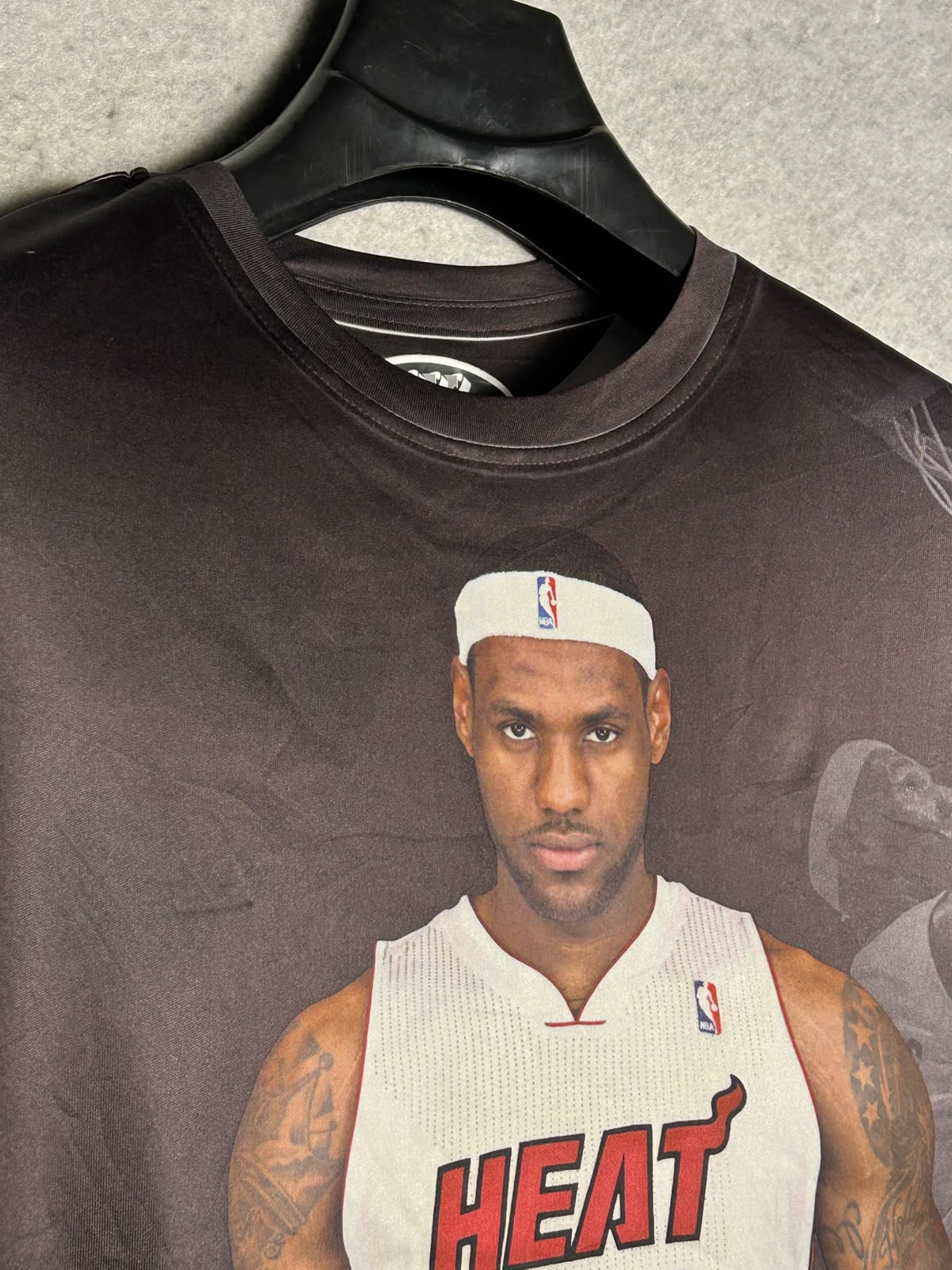THREE60 Printed Round Neck - YL