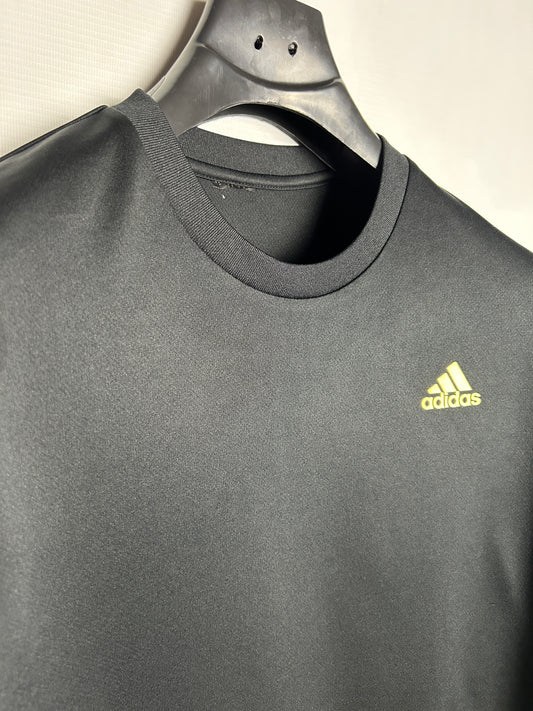 Adidas Black Round Neck - Medium