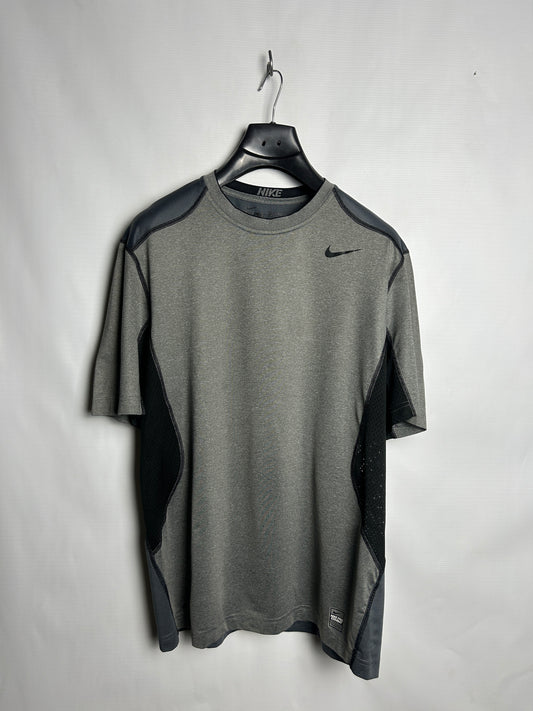 Nike Pro Combat Dri Fit Round Neck - Large