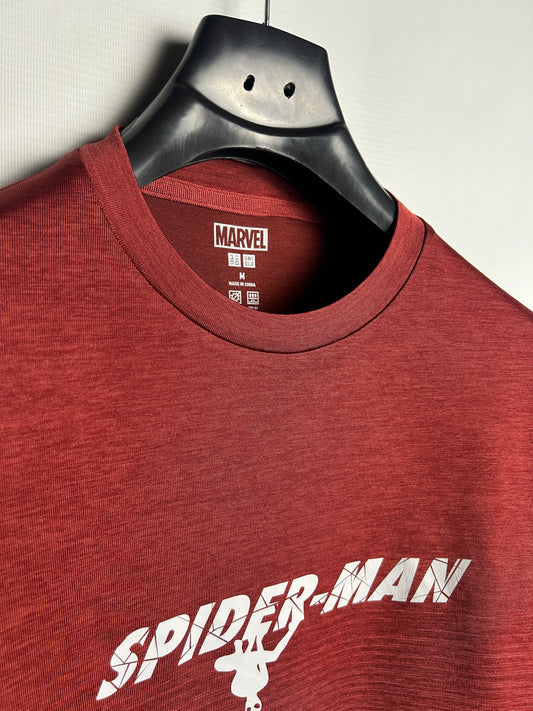 Uniqlo Marvel Maroon Round Neck - Medium