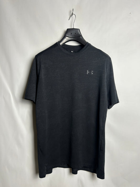 Under Armour Black Round Neck - Medium