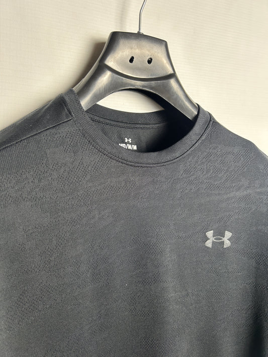 Under Armour Black Round Neck - Medium