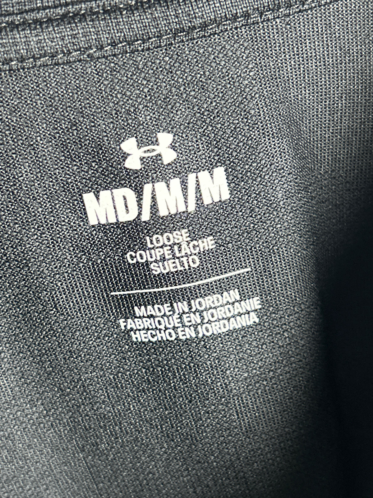 Under Armour Black Round Neck - Medium