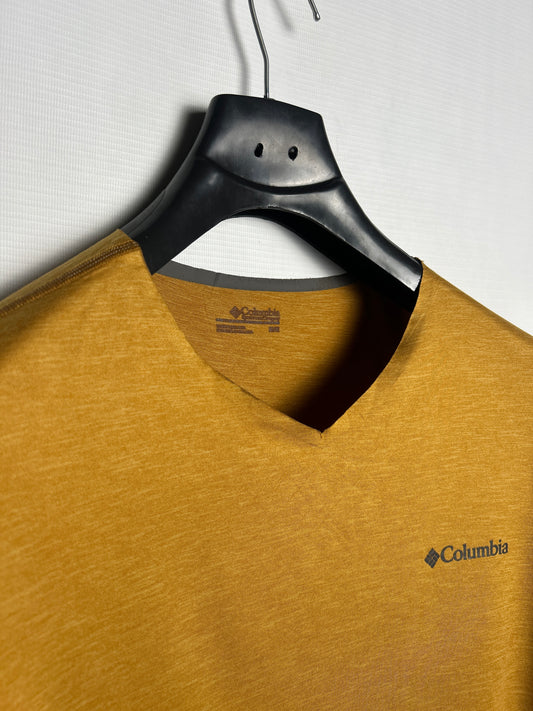 Columbia Camel Brown V Neck - Medium