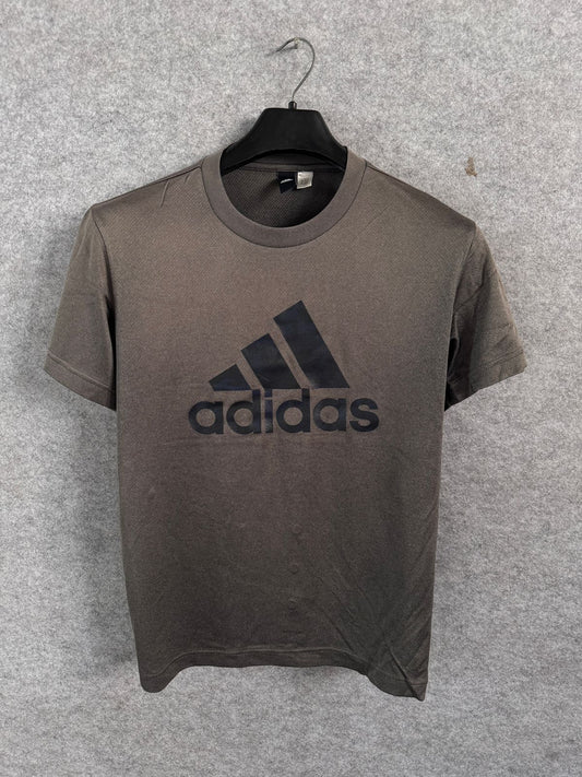 Pre Loved Adidas Round Neck Tee - Medium
