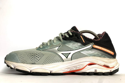 Mizuno Wave Inspire 15 - Euro 42