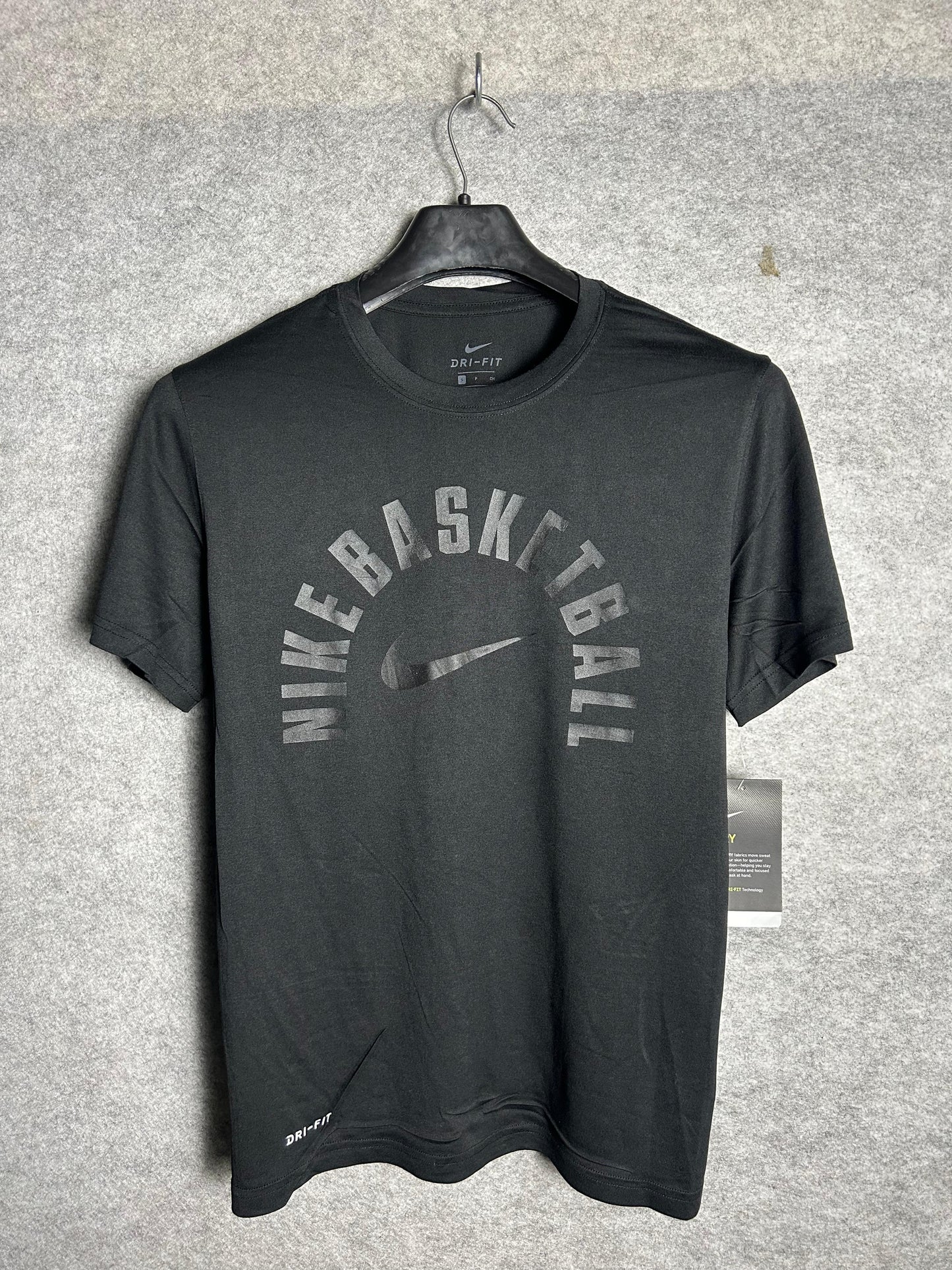 Nike Black Basketball Big Logo - Small