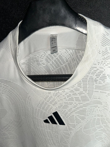 Adidas White London Pro  - Large