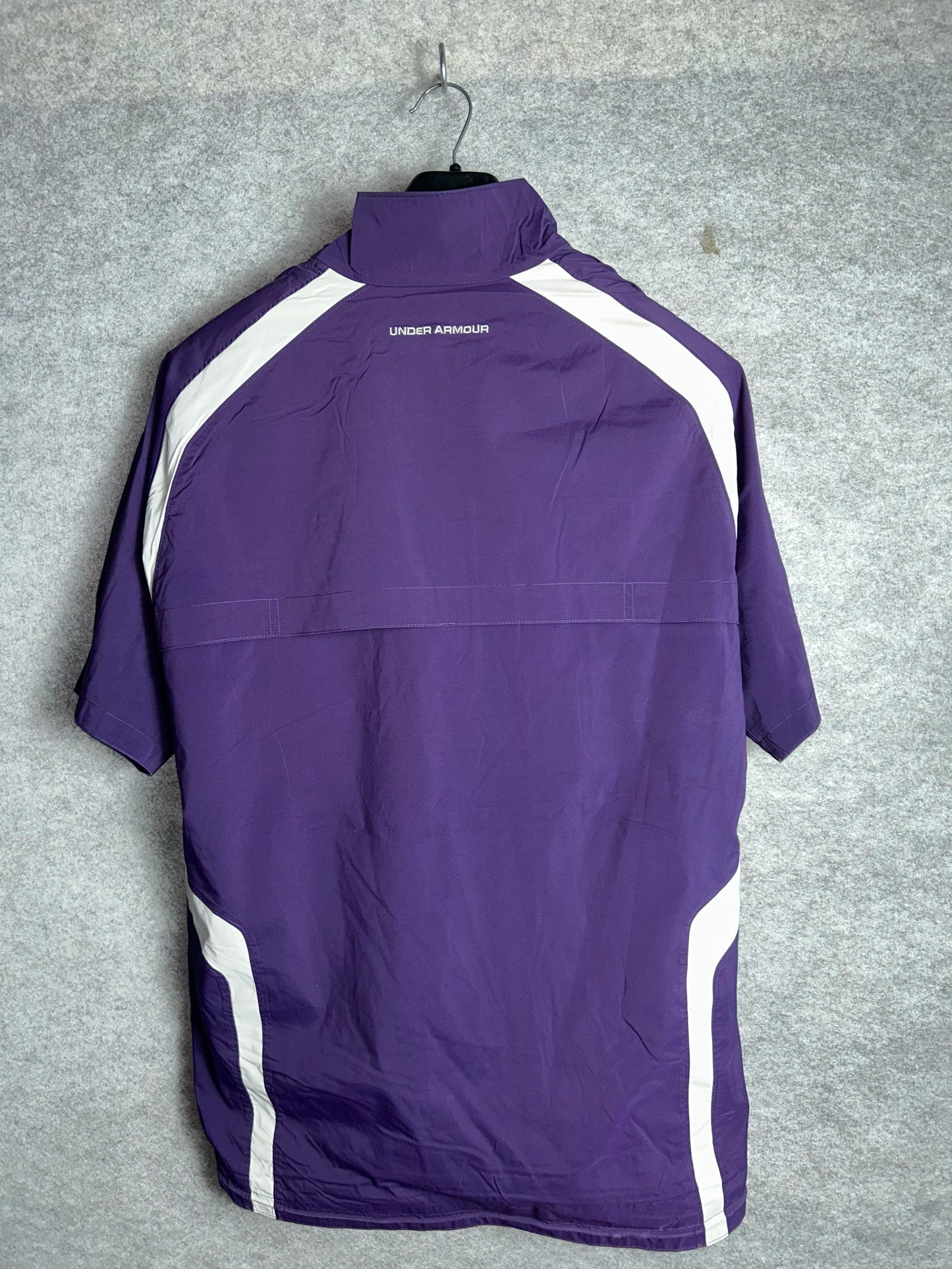 Under Armour Pullover Half Sleeves - XL