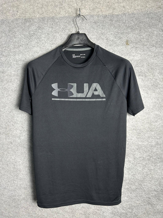 Under Armour Black Round Neck Tee - Medium