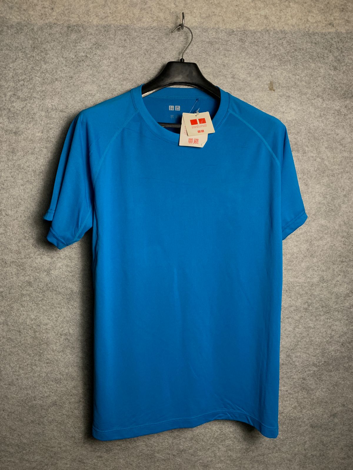 Uniqlo Blue Round Tee - XL