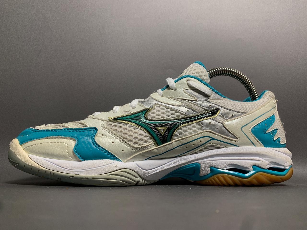 Mizuno Halowe Wave Spike - Euro 40