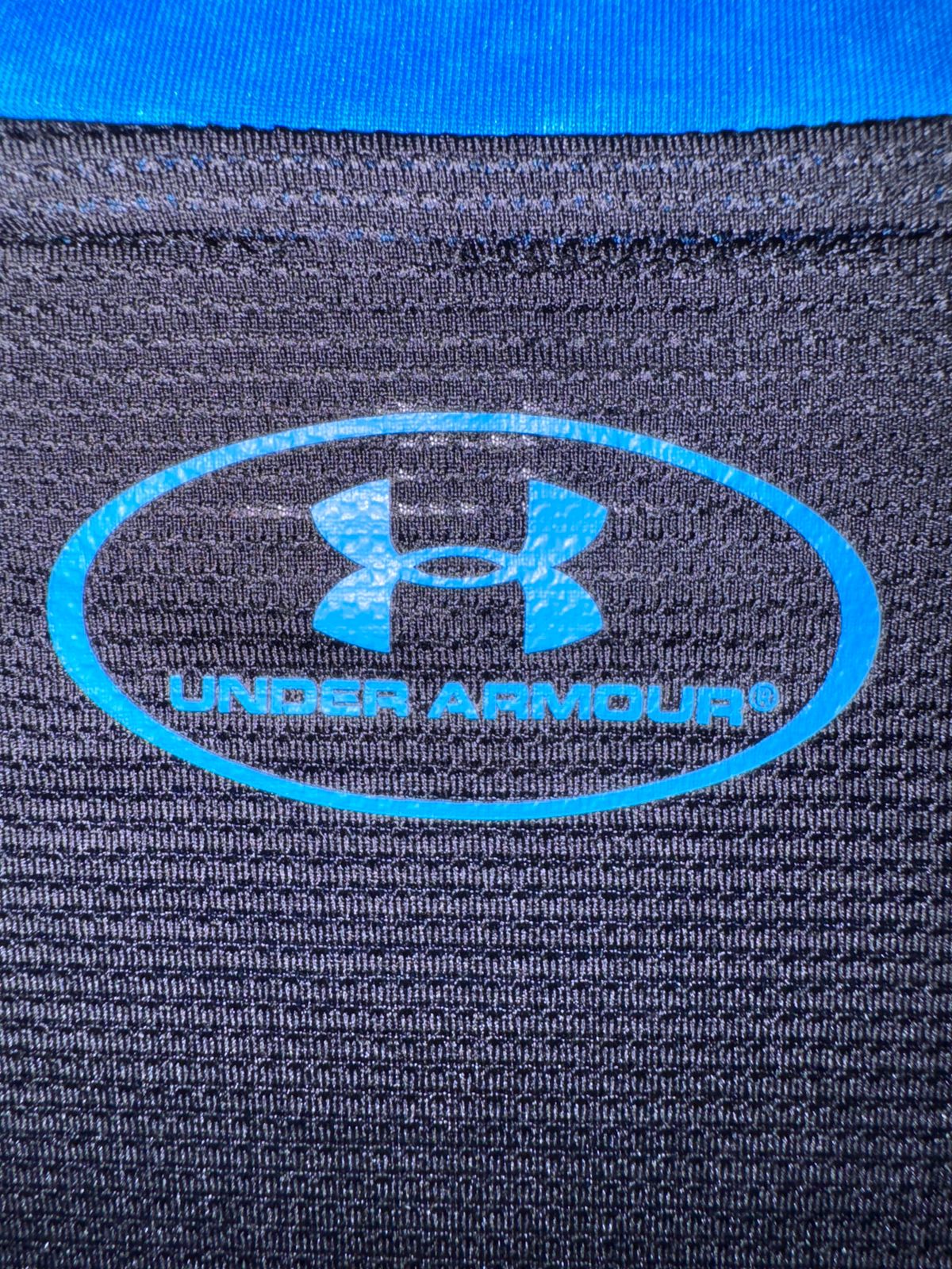 Under Armour Blue/Black Round Neck - Small
