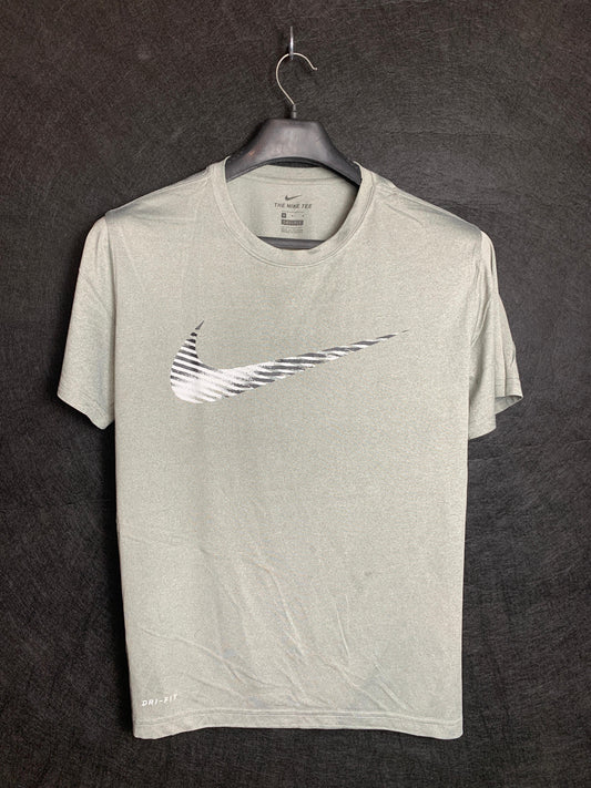 Nike Logo Tee - Medium