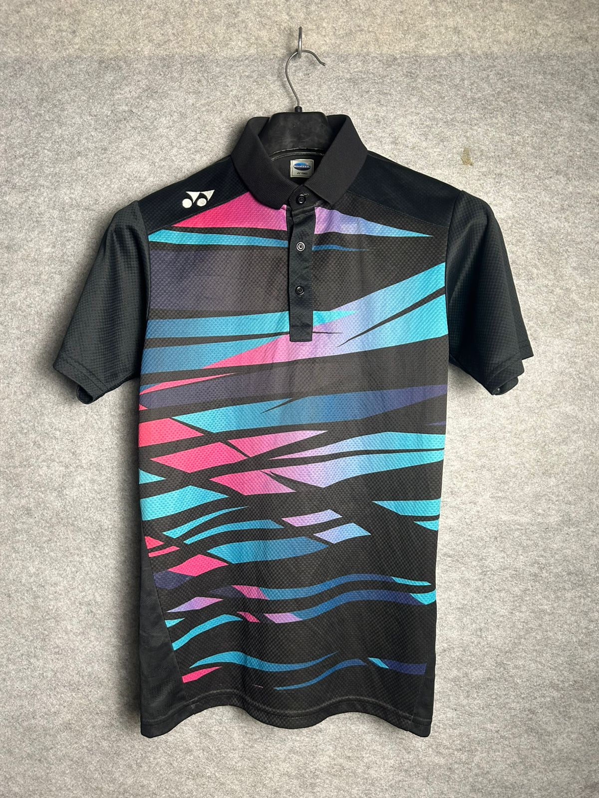 Yonex Black & Blue / Pink Polo - Medium