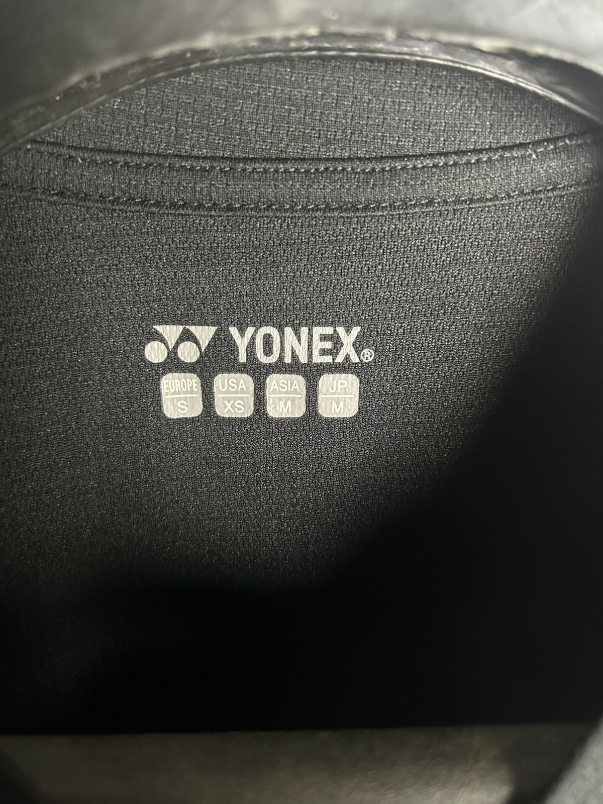 Yonex Back Round Neck - Medium