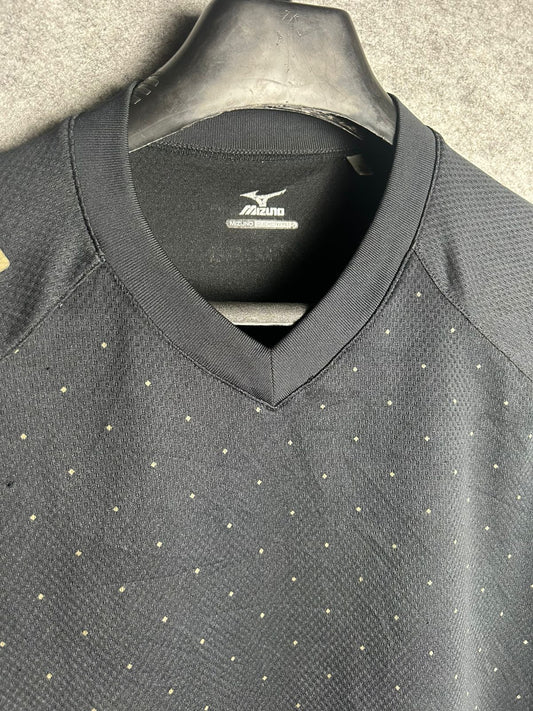Mizuno Black & Golden Doted V Tee - Large
