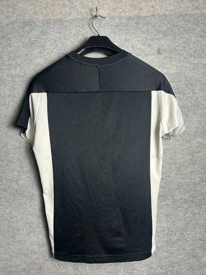 Asics Black & White R-Tee - Large