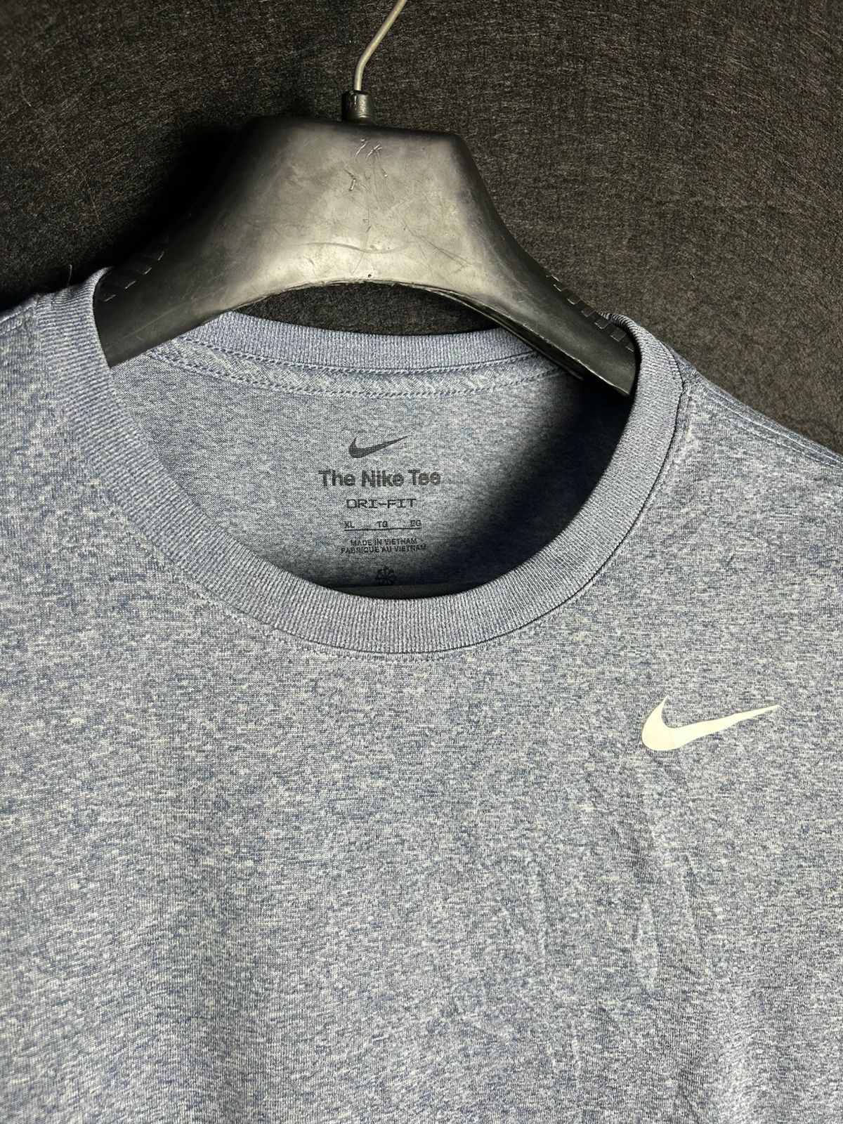 The Nike Tee Light Color  - XL
