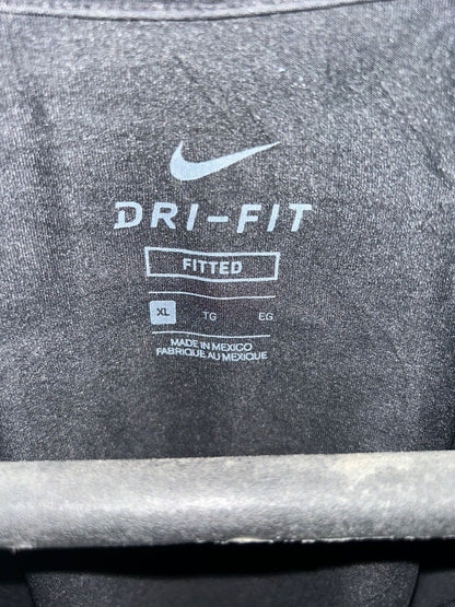 Nike Fitted Dry Fit - XL