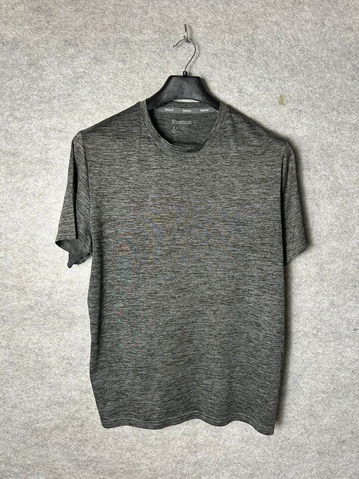 Reebok Gray Round Tee - Large