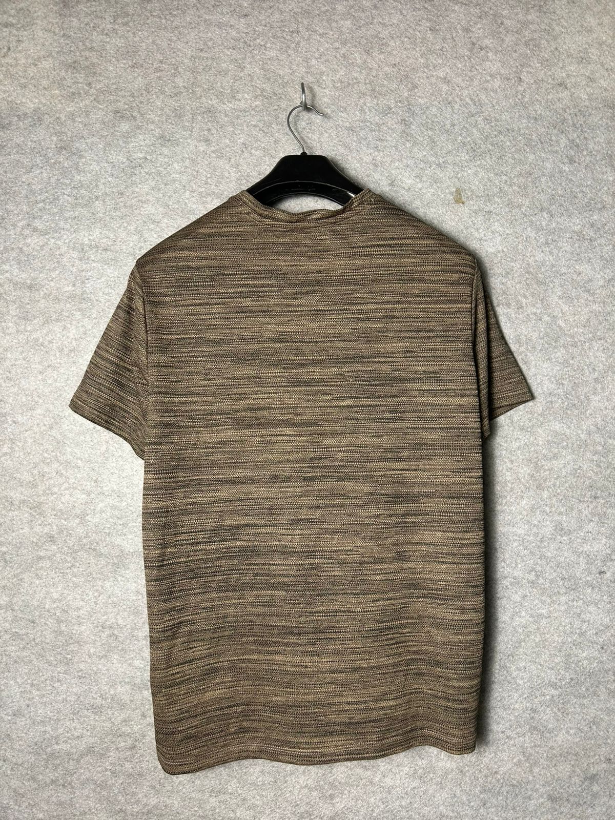 Kenneth Cole X Active Round Tee - Large