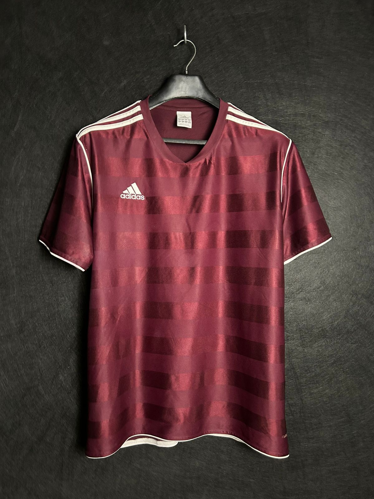 Adidas Meroon Round T Shirt - XL