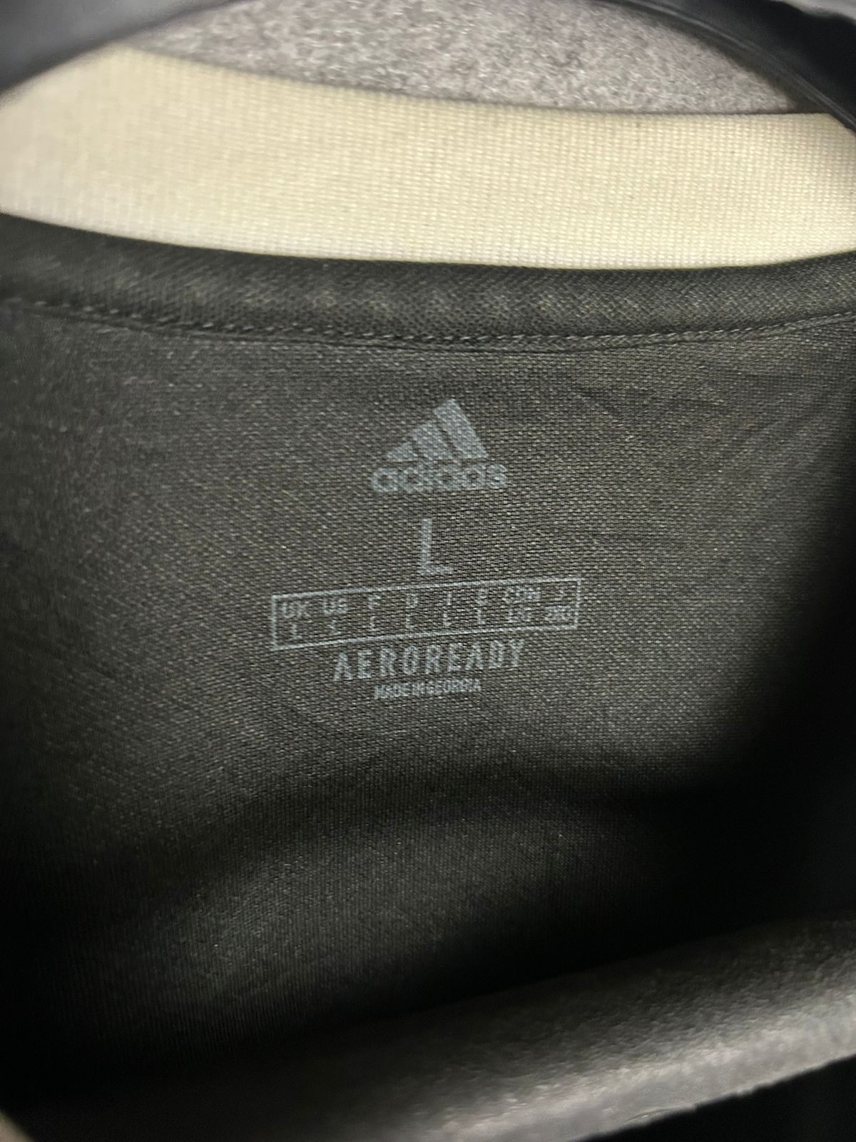 Adidas Areoready Black Round Tee - Large