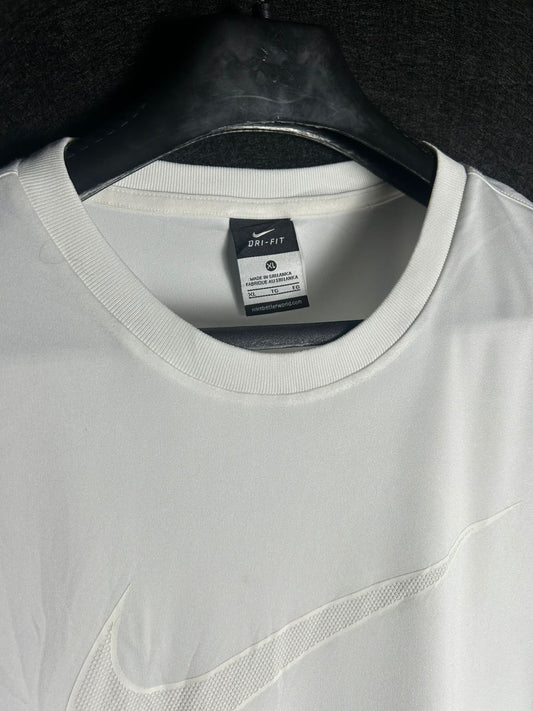 Nike Better World Dri Fit White - XL