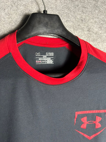 Under Armour Loose Black & Red Back Baseball Logo - XL