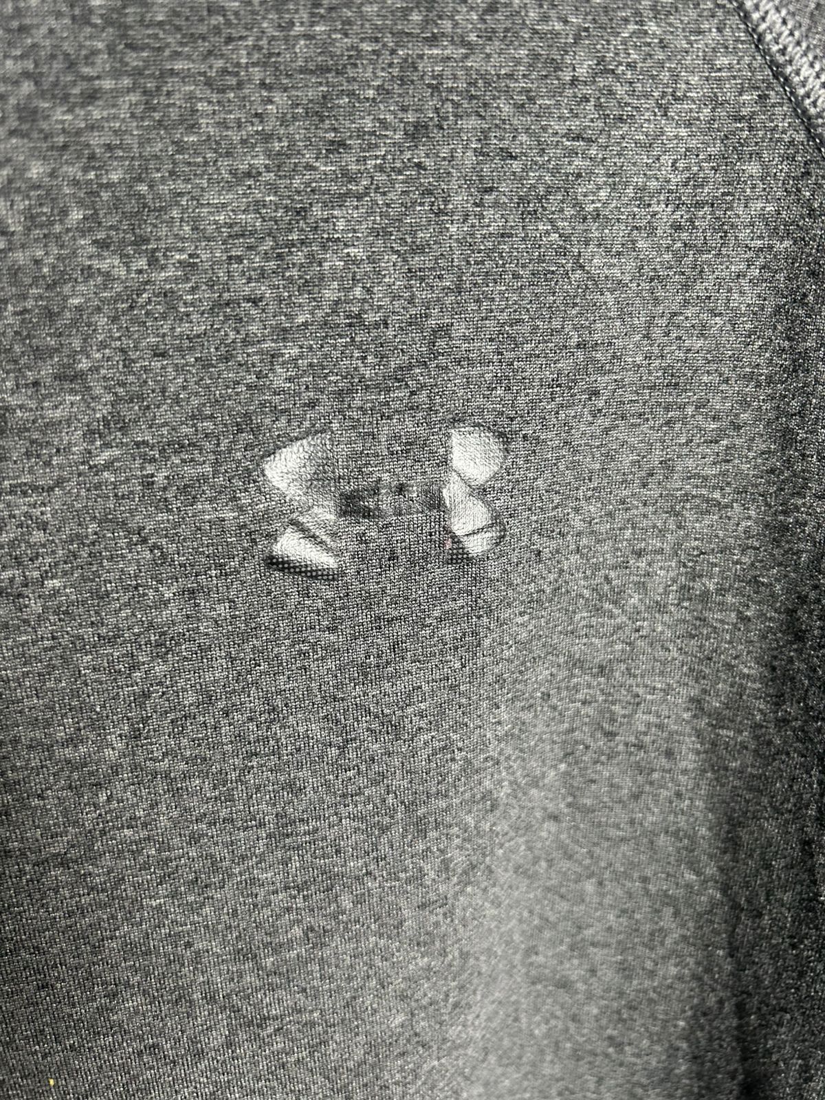 Under Armour Loose Heatgear Dark Gray - XL