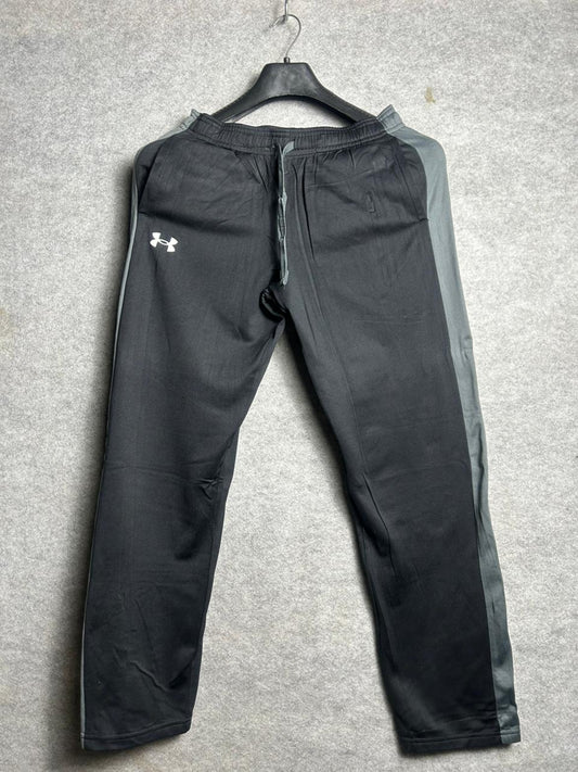 Under Armour Loose Black Trouser - Large