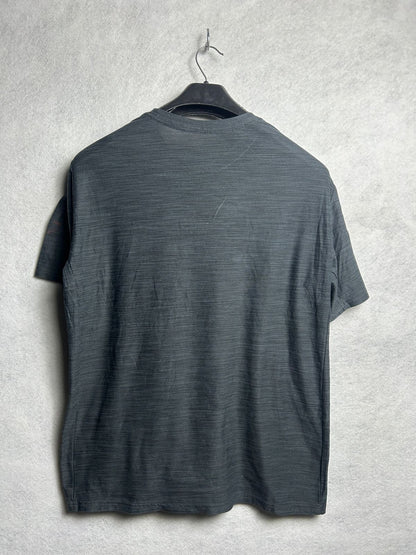Under Armour Black Womens T-shirt - Large