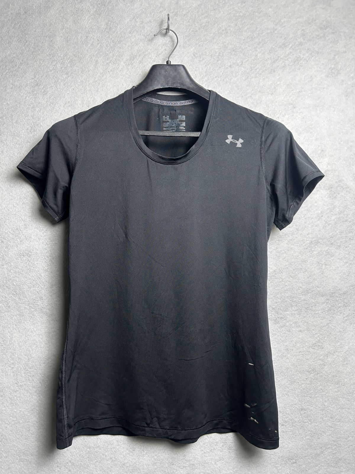 Under Armour Black Womens T-shirt - Large