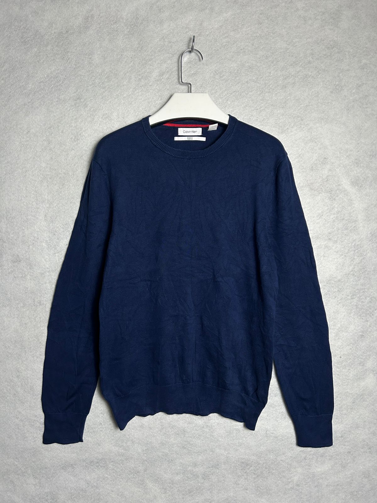 Calvin Klein Round Neck Sweater - Medium