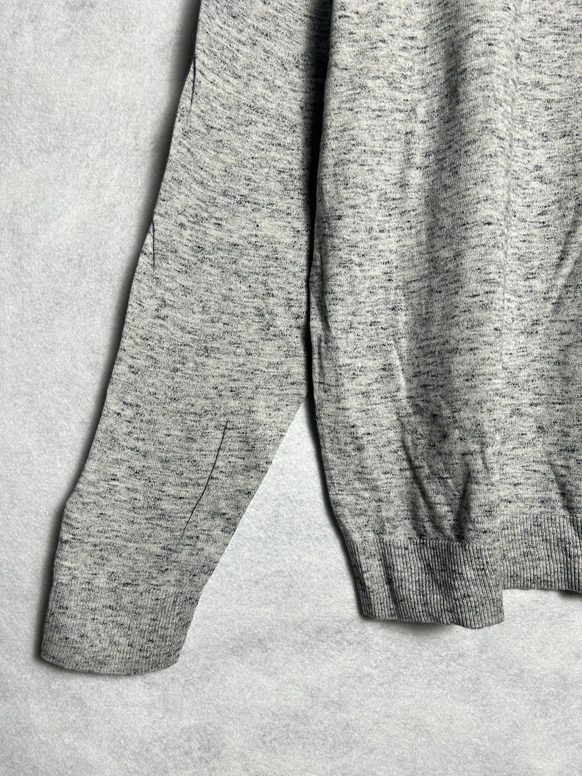 Old Navy Gray Sweatshirt - XXXL