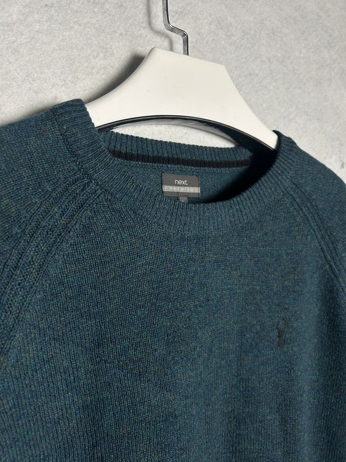 Next Round Neck Sweater - Large